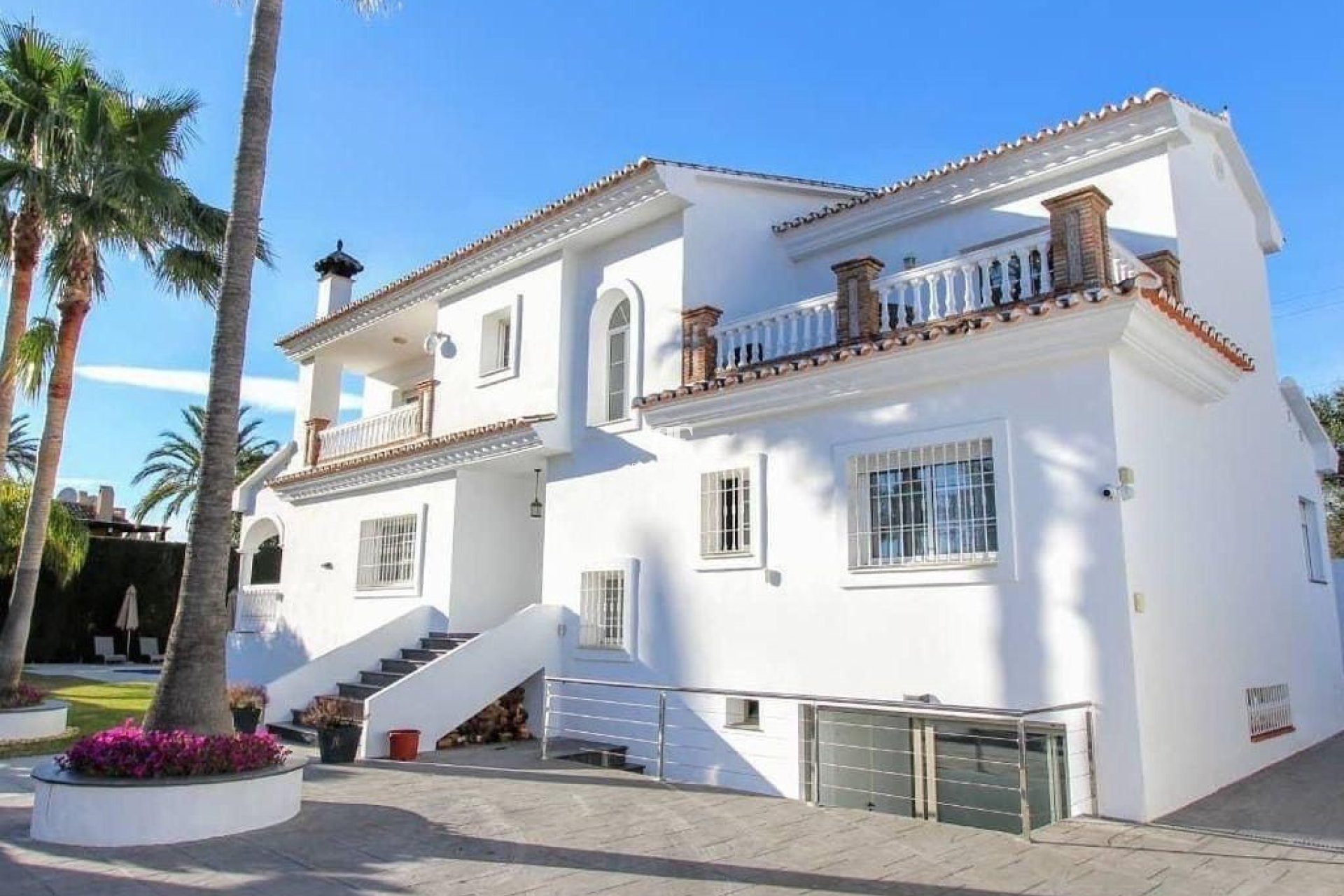 Herverkoop - Villa -
Marbella - Nueva Andalucía