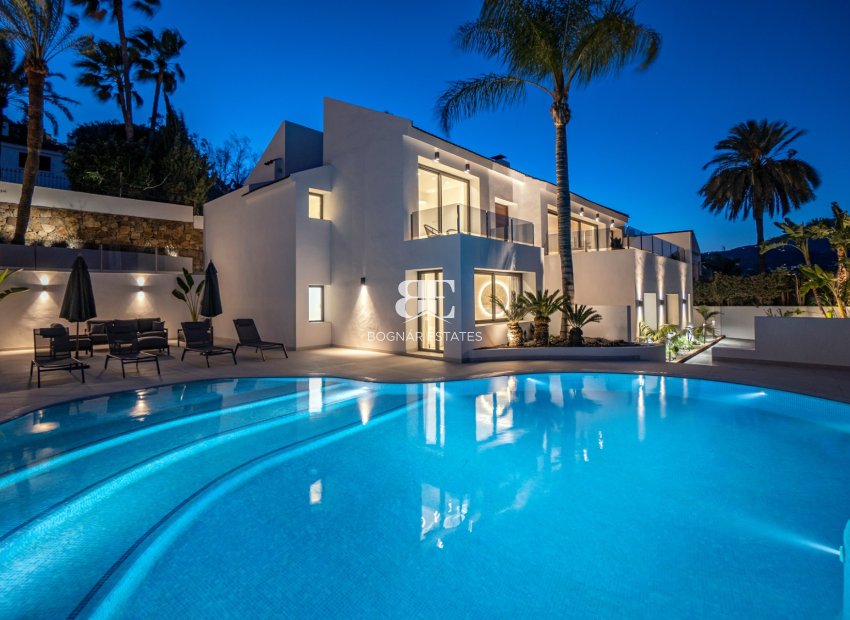 Herverkoop - Villa -
Marbella - Nueva Andalucía