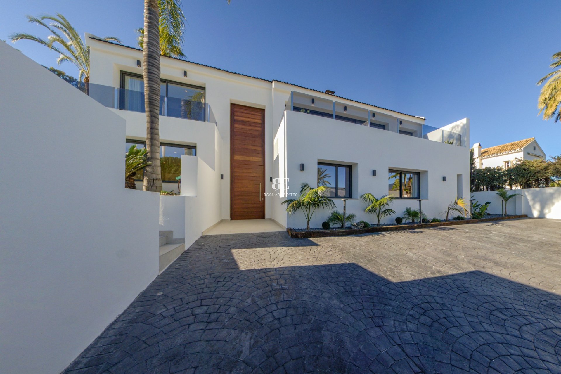 Herverkoop - Villa -
Marbella - Nueva Andalucía