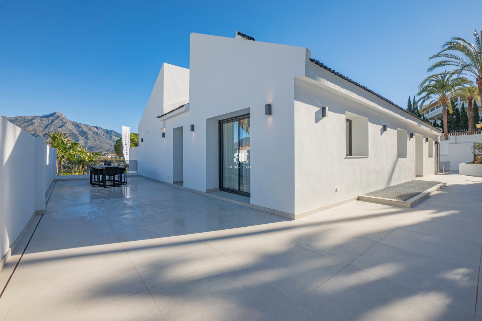 Herverkoop - Villa -
Marbella - Nueva Andalucía