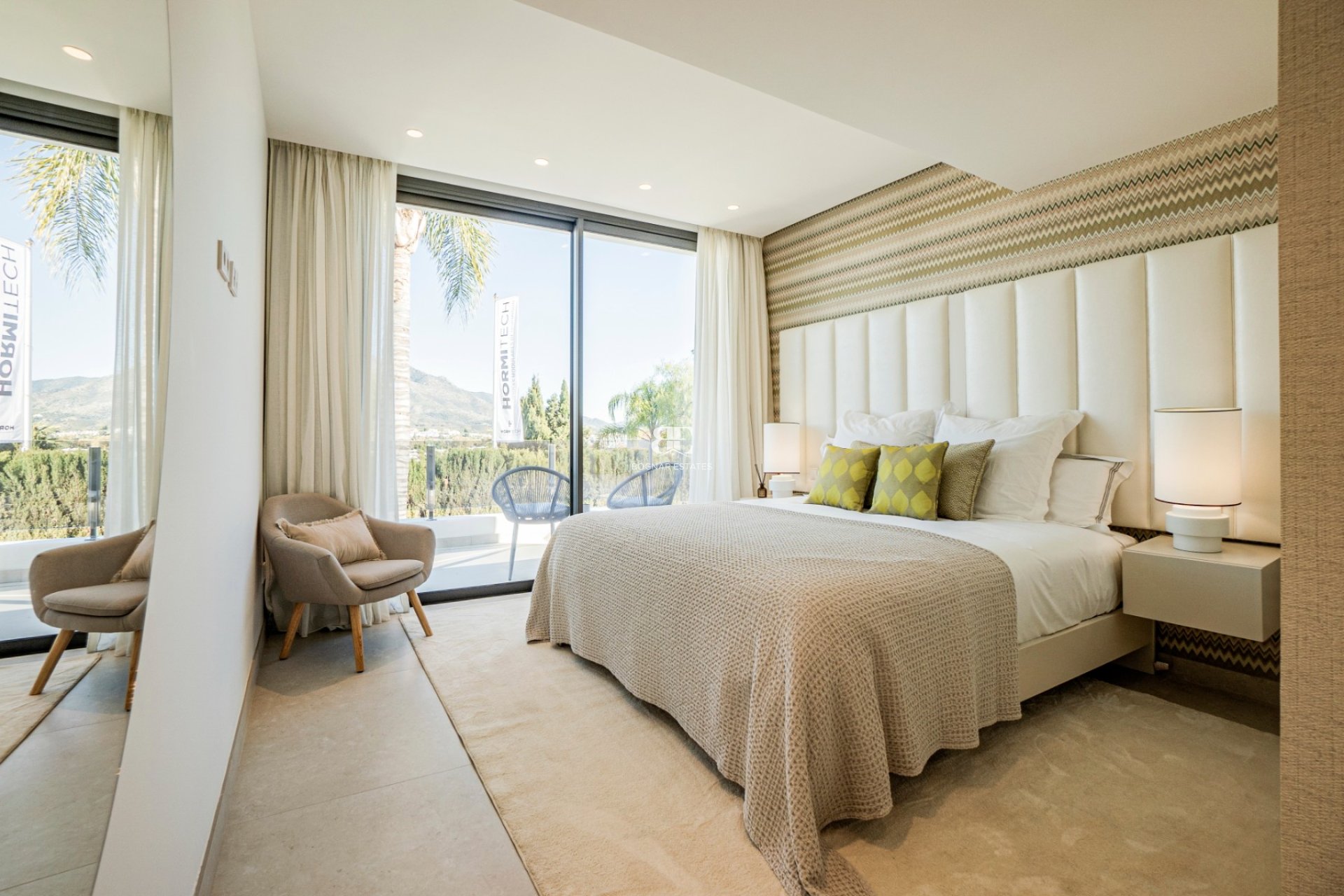 Herverkoop - Villa -
Marbella - Nueva Andalucía