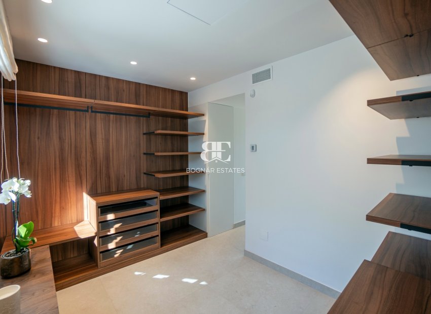 Herverkoop - Villa -
Marbella - Nueva Andalucía