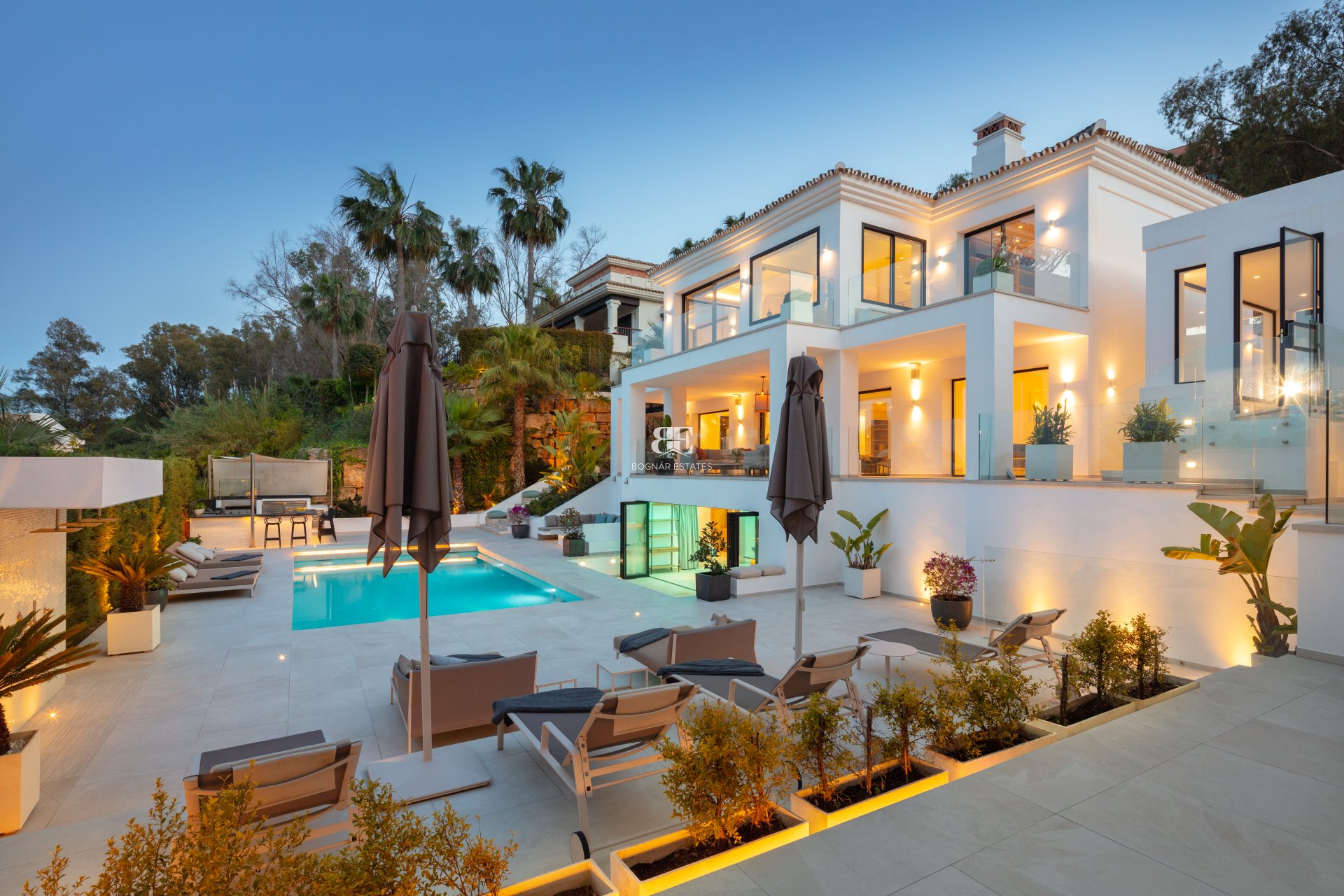Herverkoop - Villa -
Marbella - Nueva Andalucía