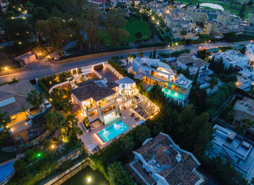 Herverkoop - Villa -
Marbella - Nueva Andalucía