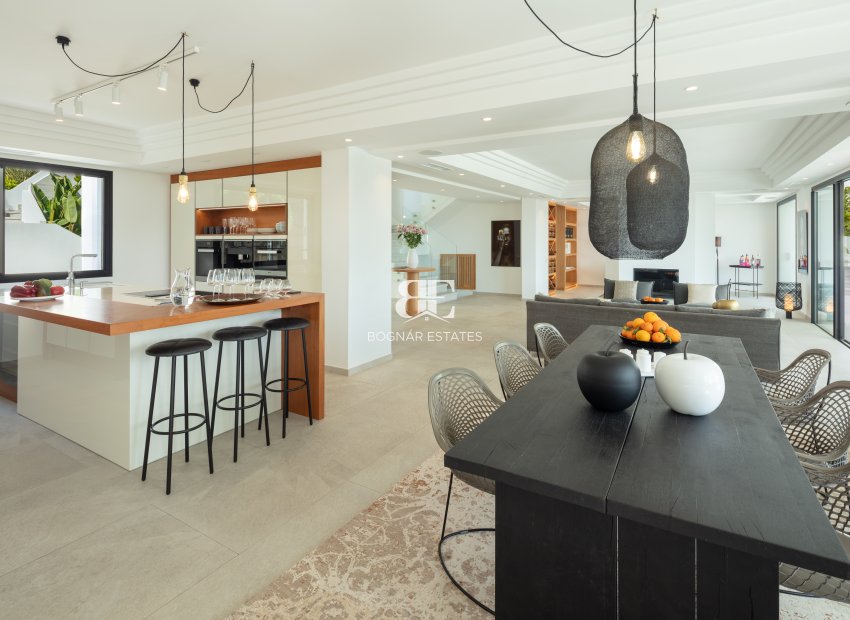 Herverkoop - Villa -
Marbella - Nueva Andalucía