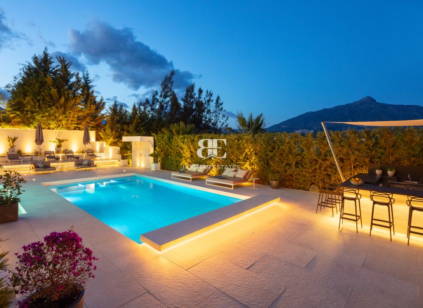 Herverkoop - Villa -
Marbella - Nueva Andalucía