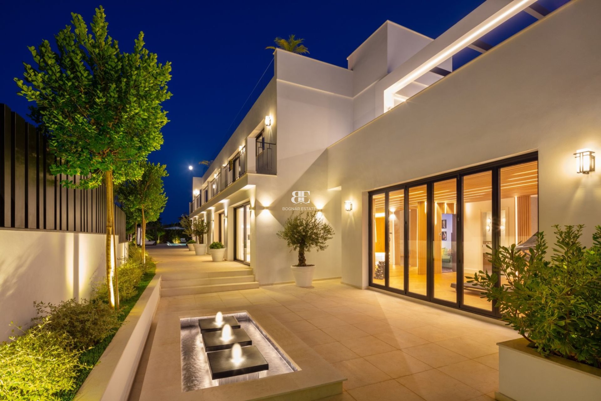 Herverkoop - Villa -
Marbella - Nueva Andalucía