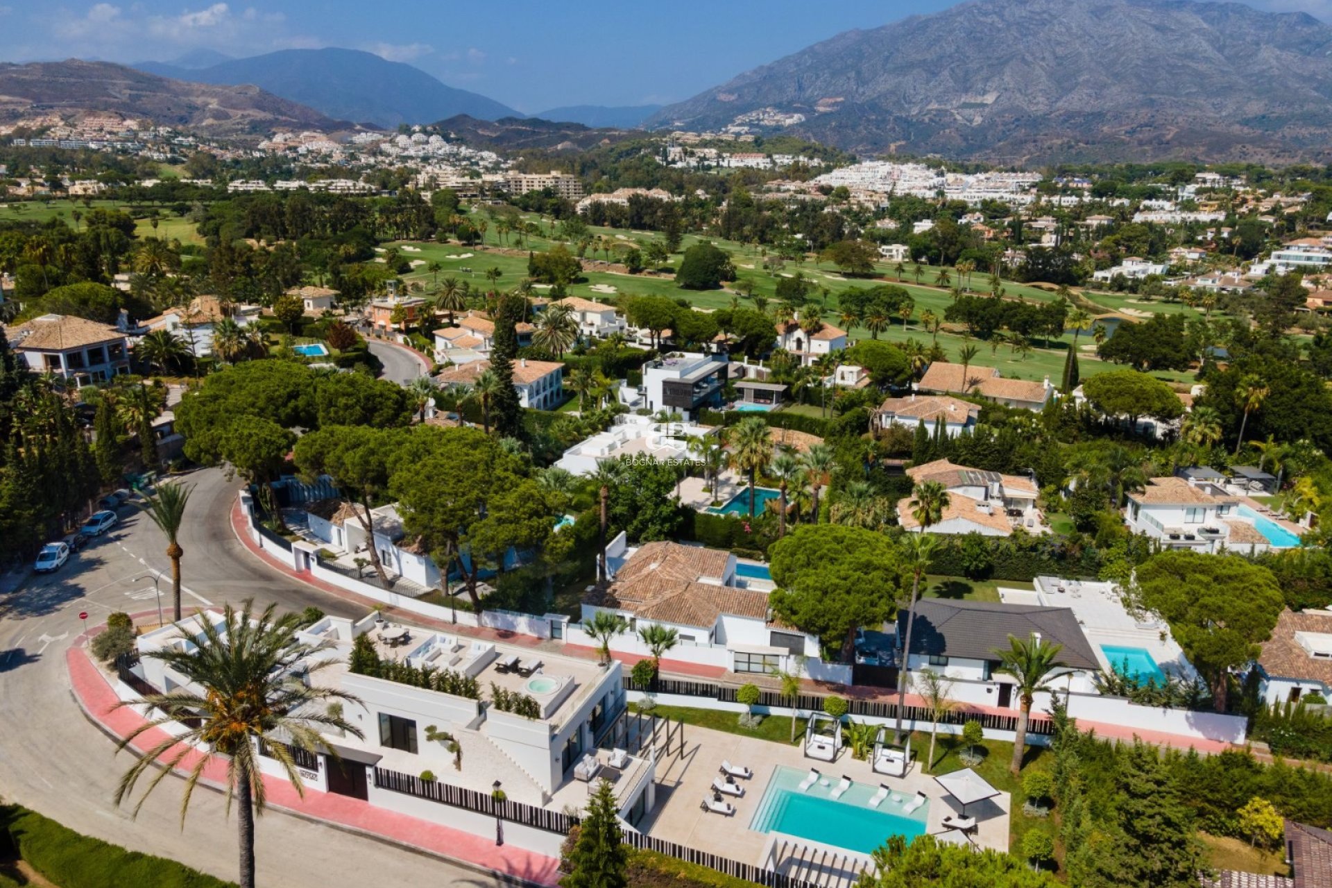 Herverkoop - Villa -
Marbella - Nueva Andalucía