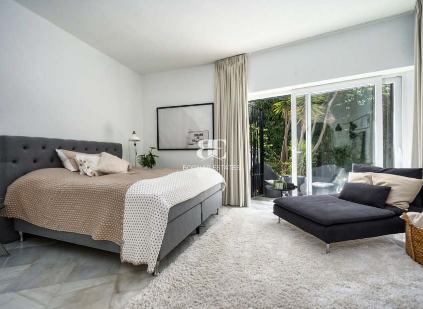 Herverkoop - Villa -
Marbella - Nueva Andalucía