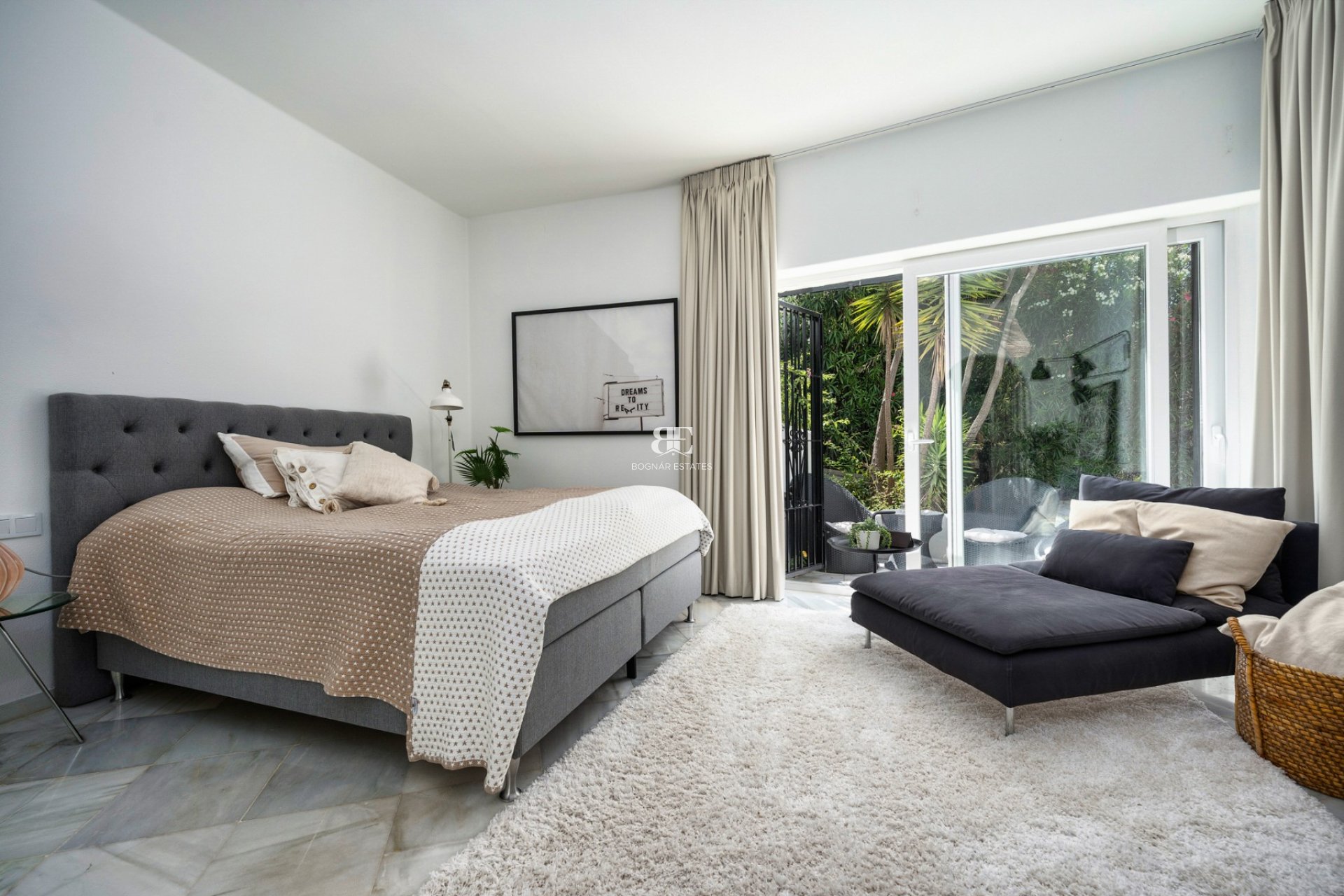 Herverkoop - Villa -
Marbella - Nueva Andalucía