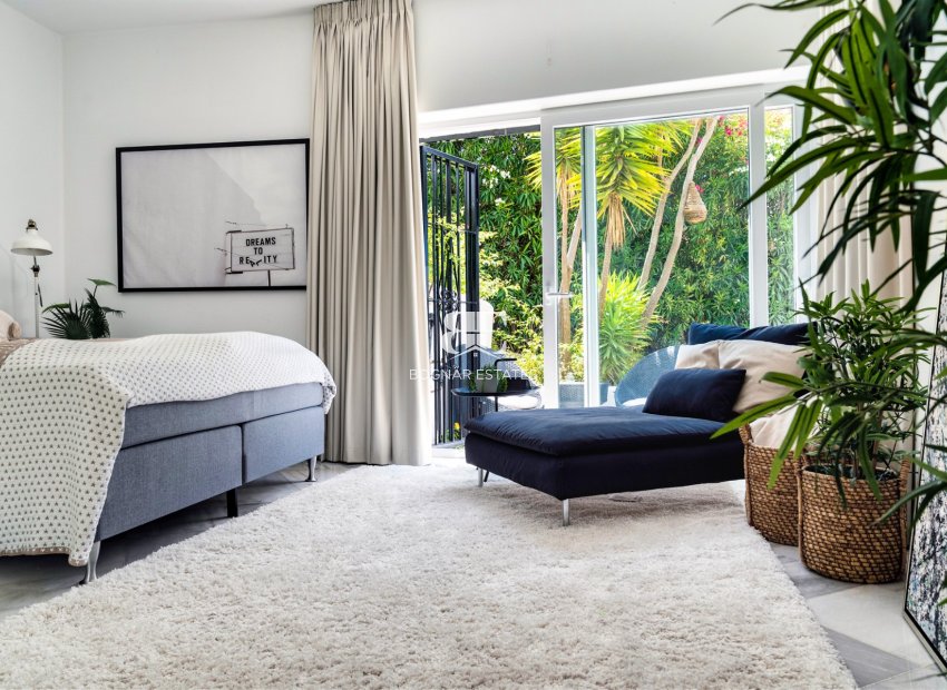 Herverkoop - Villa -
Marbella - Nueva Andalucía