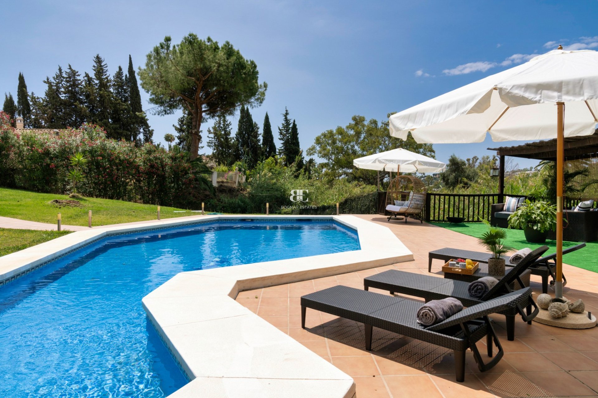 Herverkoop - Villa -
Marbella - Nueva Andalucía