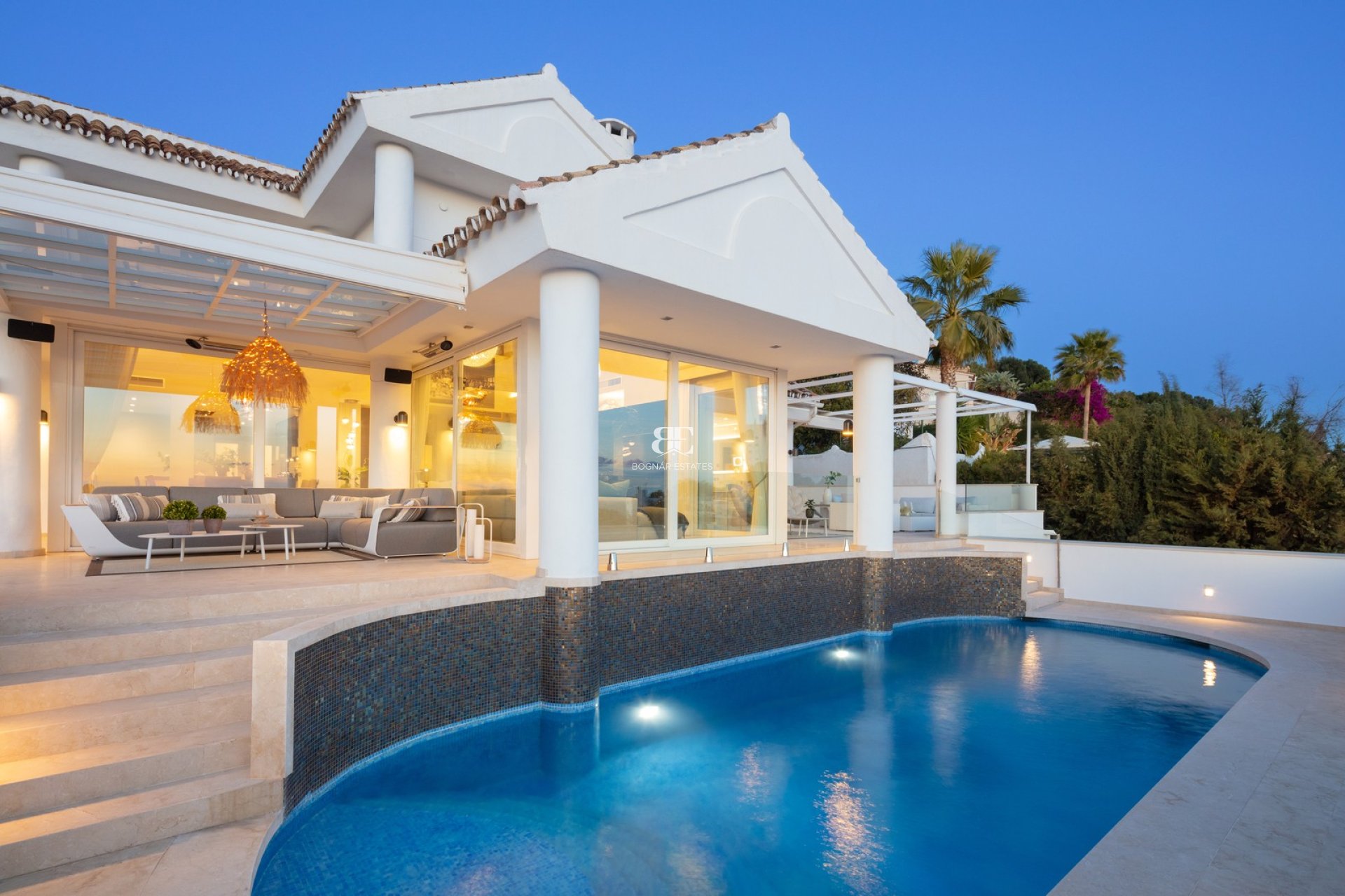 Herverkoop - Villa -
Marbella - Nueva Andalucía