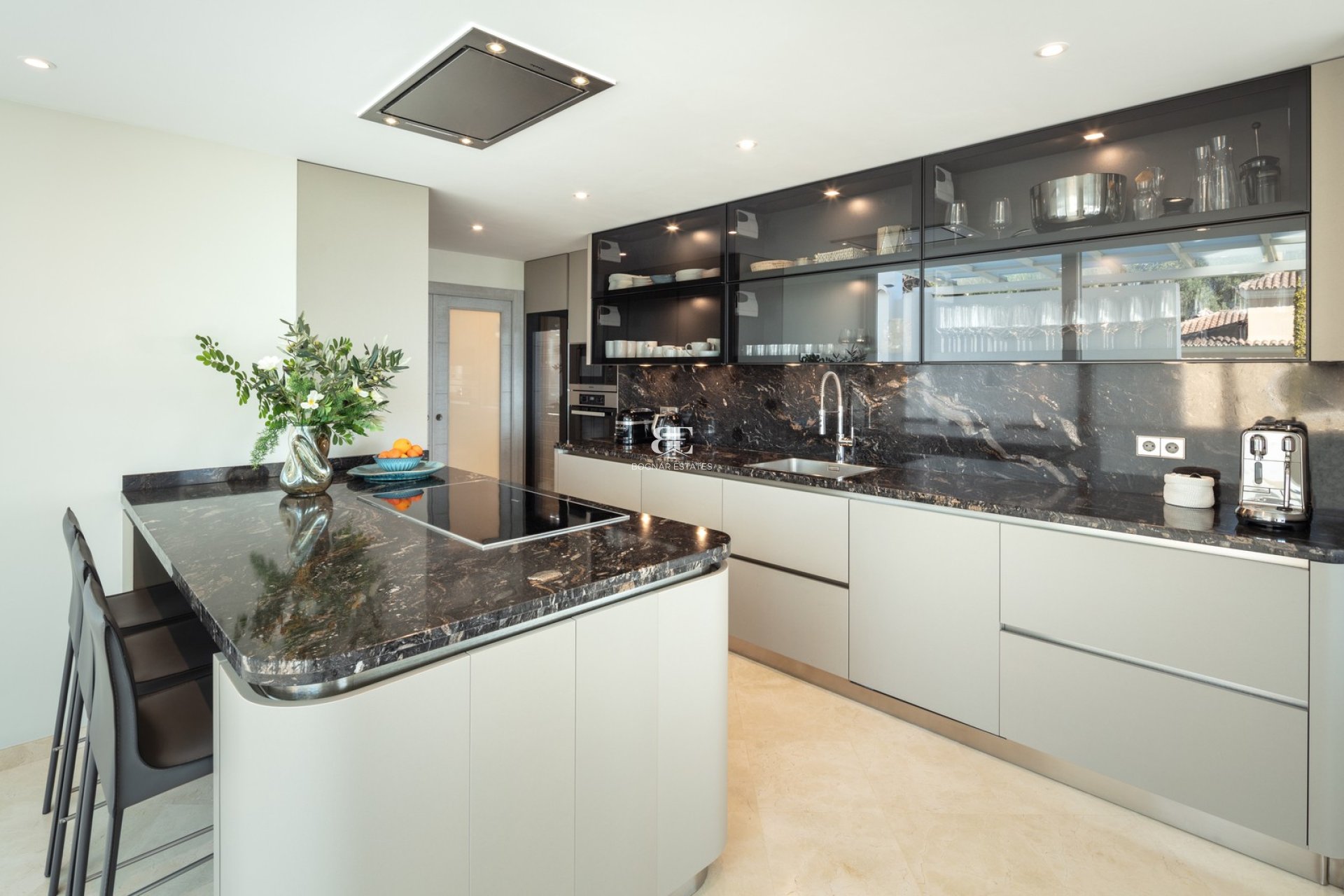 Herverkoop - Villa -
Marbella - Nueva Andalucía