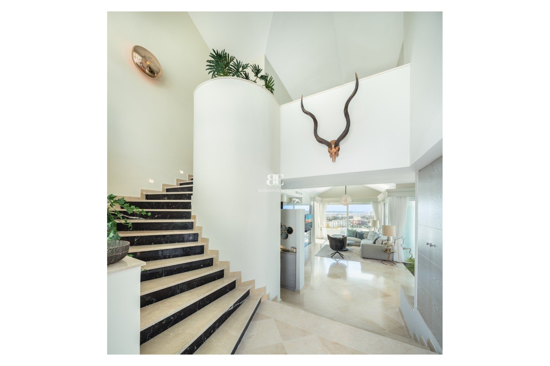 Herverkoop - Villa -
Marbella - Nueva Andalucía