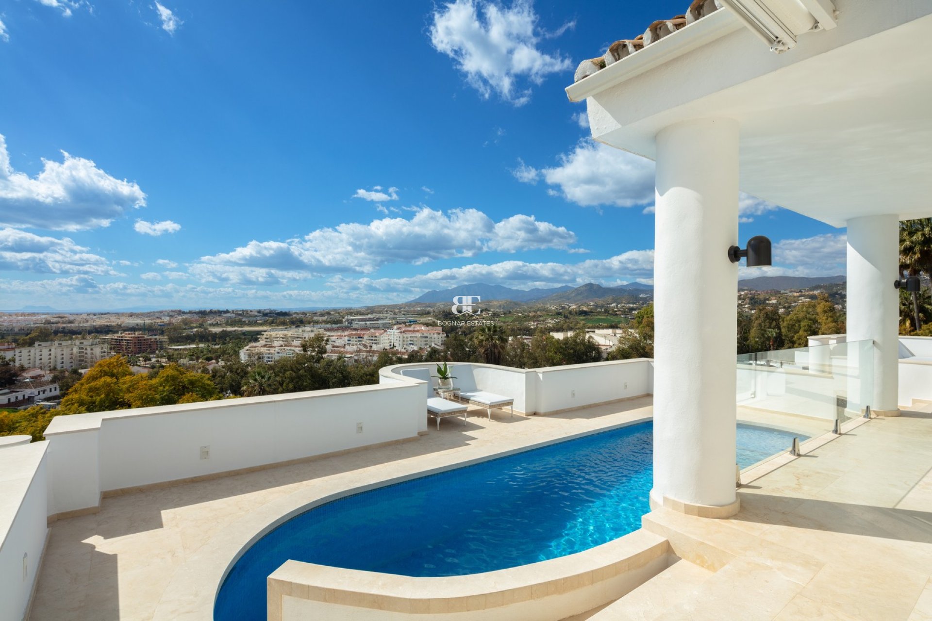 Herverkoop - Villa -
Marbella - Nueva Andalucía