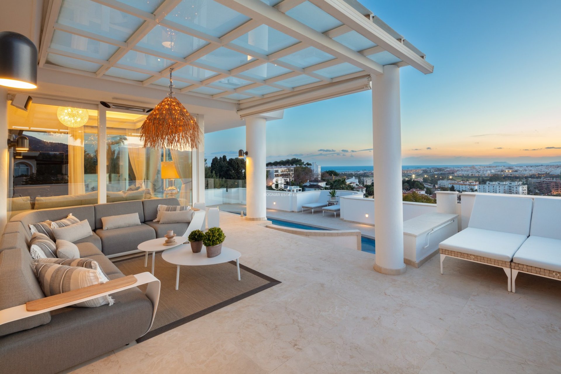 Herverkoop - Villa -
Marbella - Nueva Andalucía