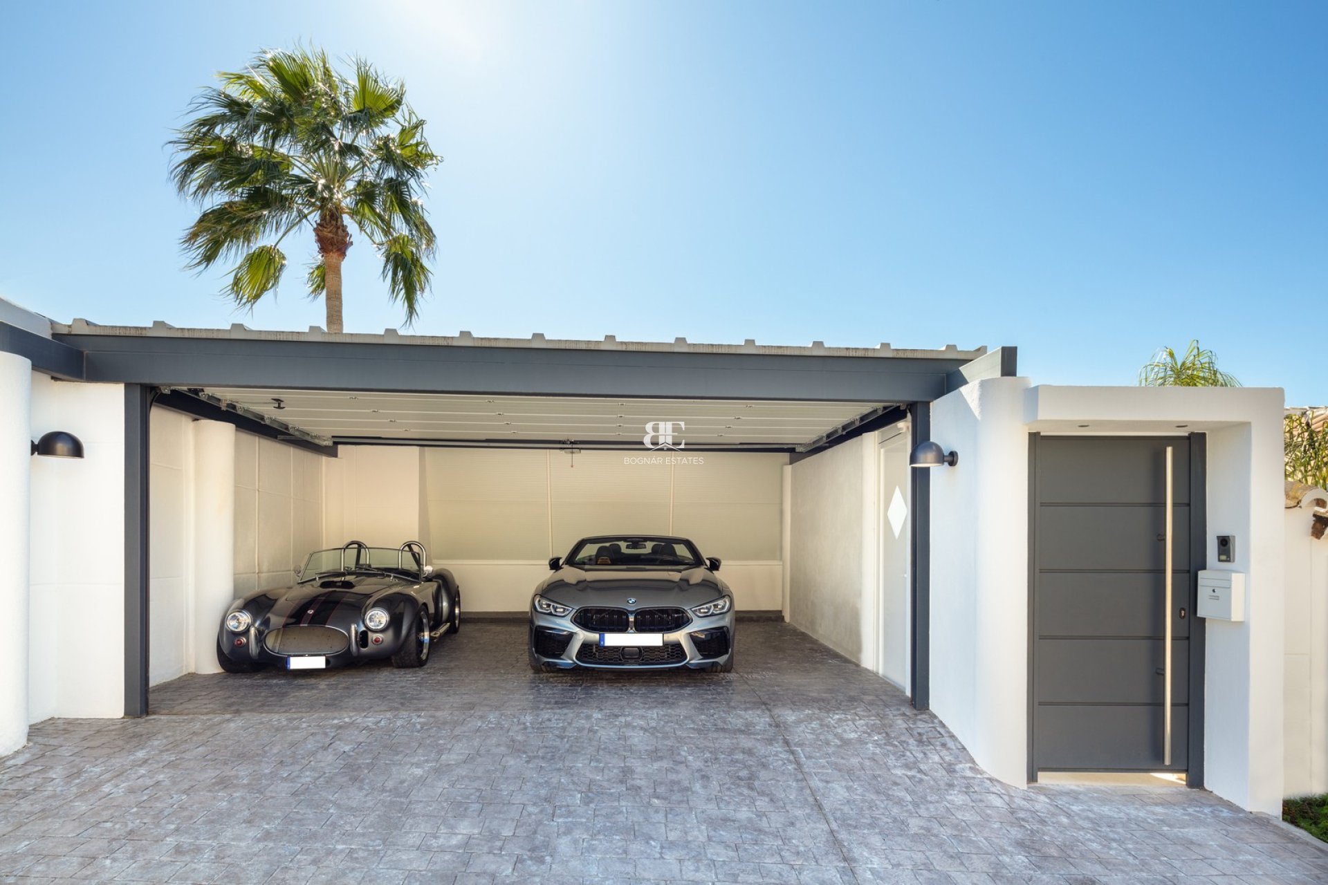 Herverkoop - Villa -
Marbella - Nueva Andalucía