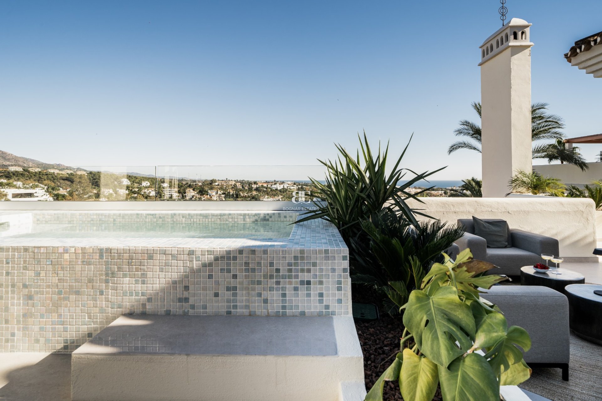 Herverkoop - Villa -
Marbella - Nueva Andalucía