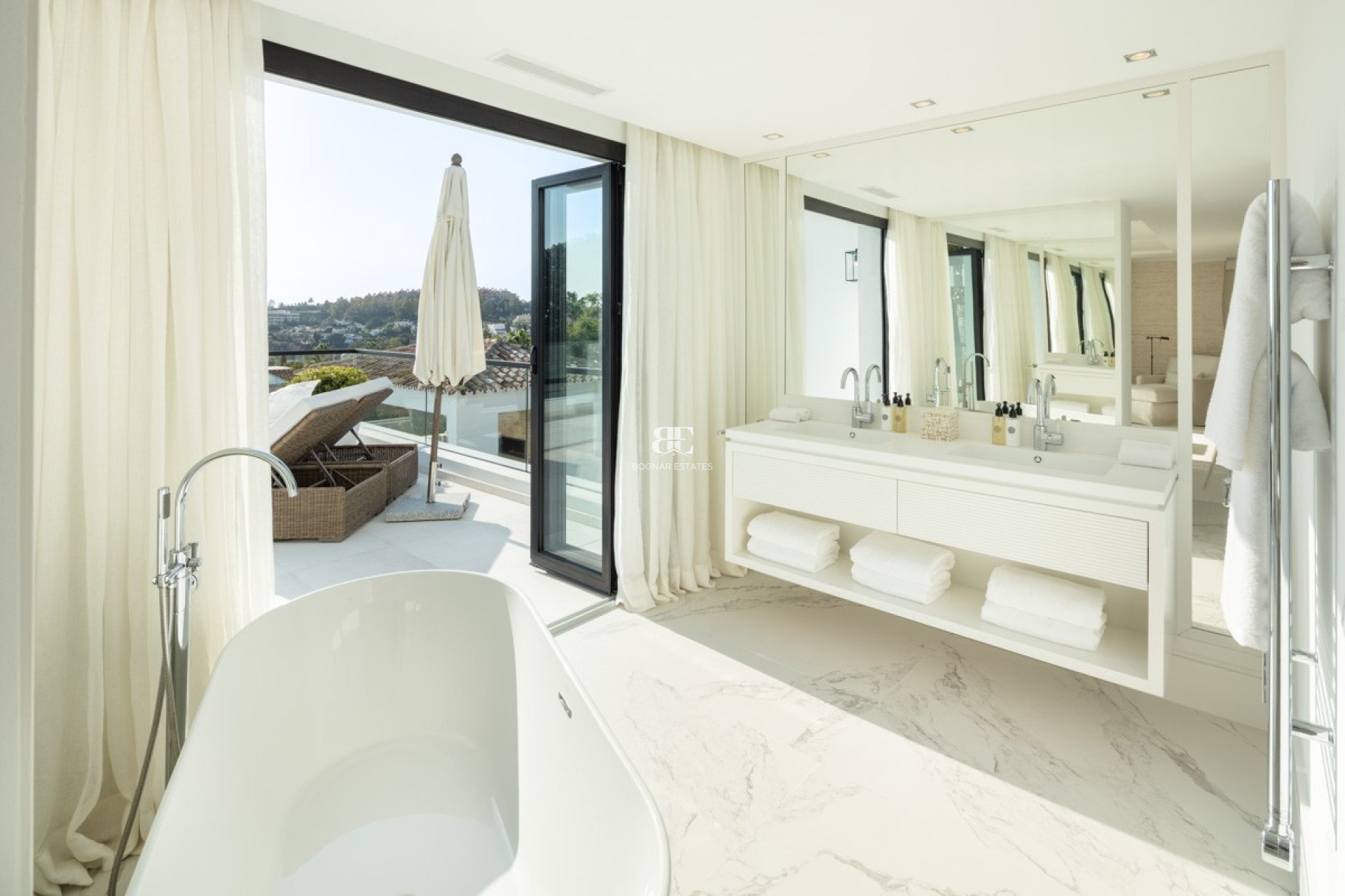 Herverkoop - Villa -
Marbella - Nueva Andalucía