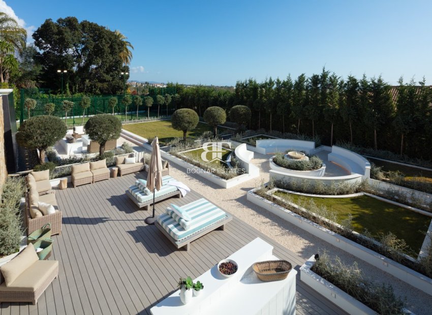 Herverkoop - Villa -
Marbella - Nueva Andalucía