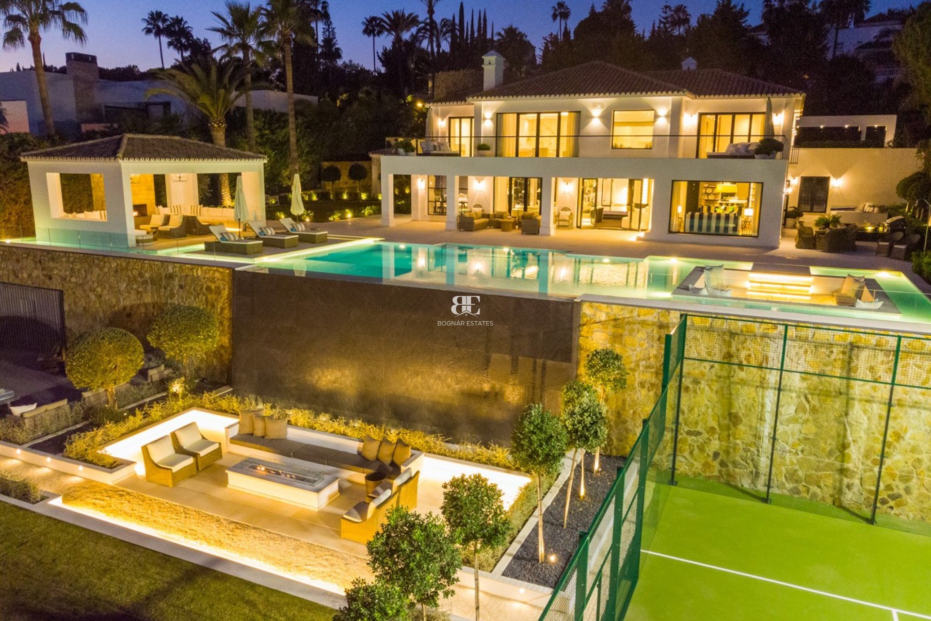 Herverkoop - Villa -
Marbella - Nueva Andalucía
