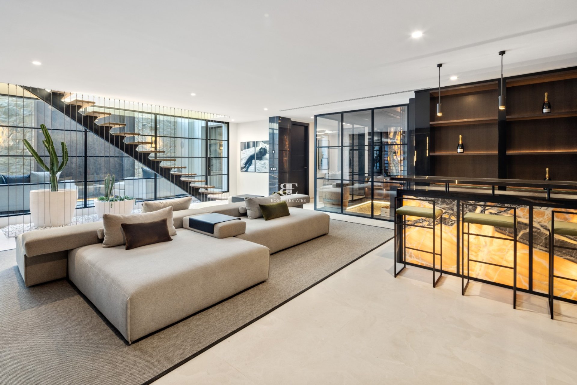 Herverkoop - Villa -
Marbella - Nueva Andalucía