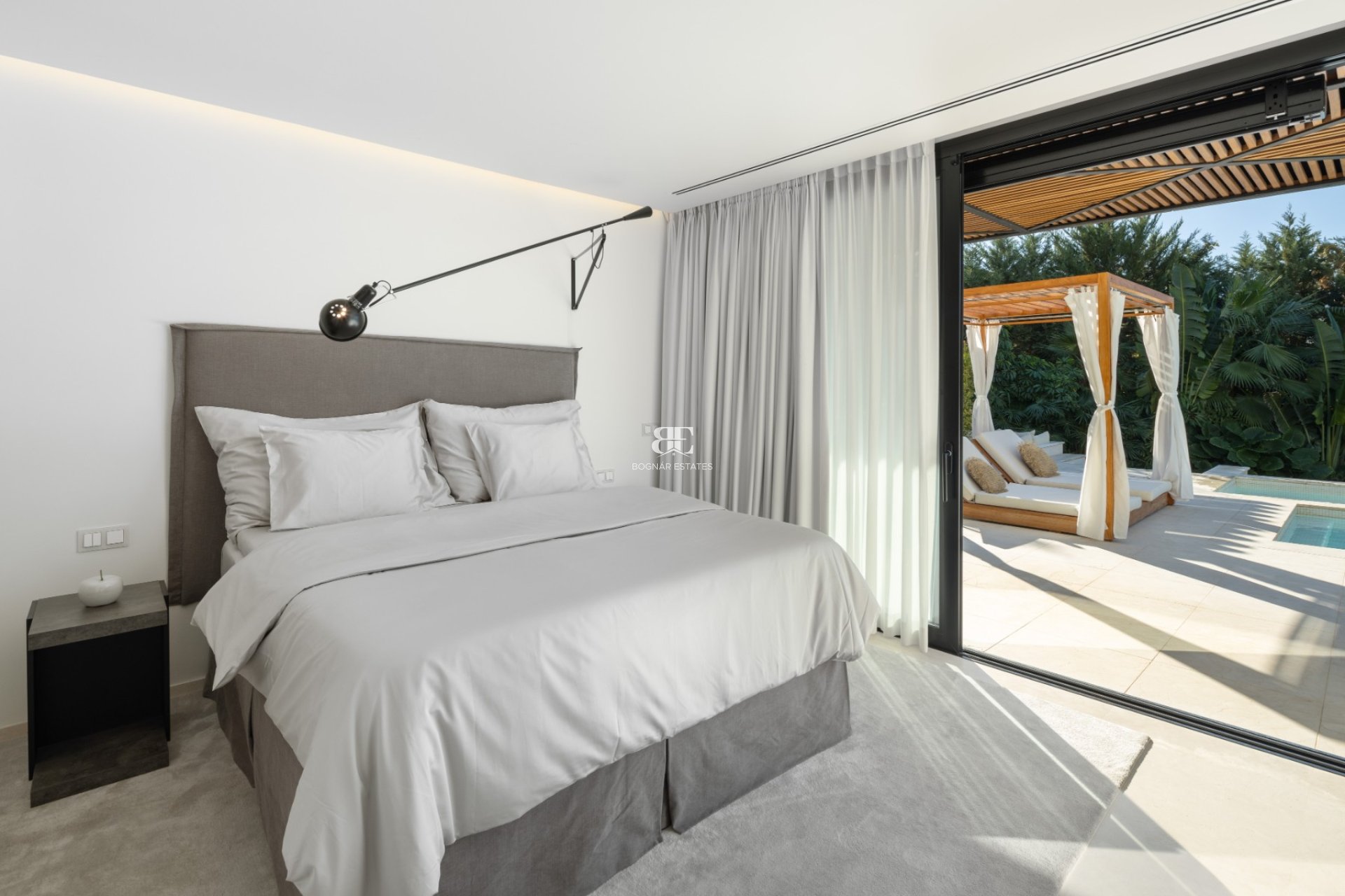 Herverkoop - Villa -
Marbella - Nueva Andalucía