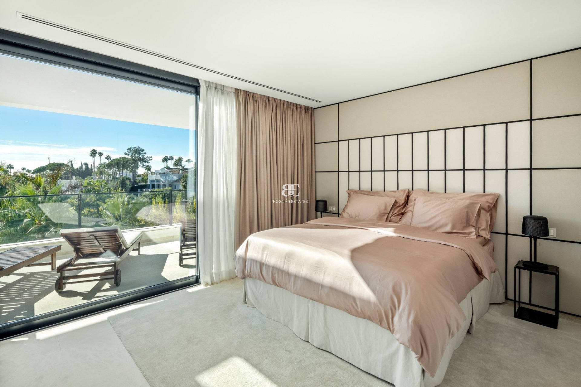 Herverkoop - Villa -
Marbella - Nueva Andalucía