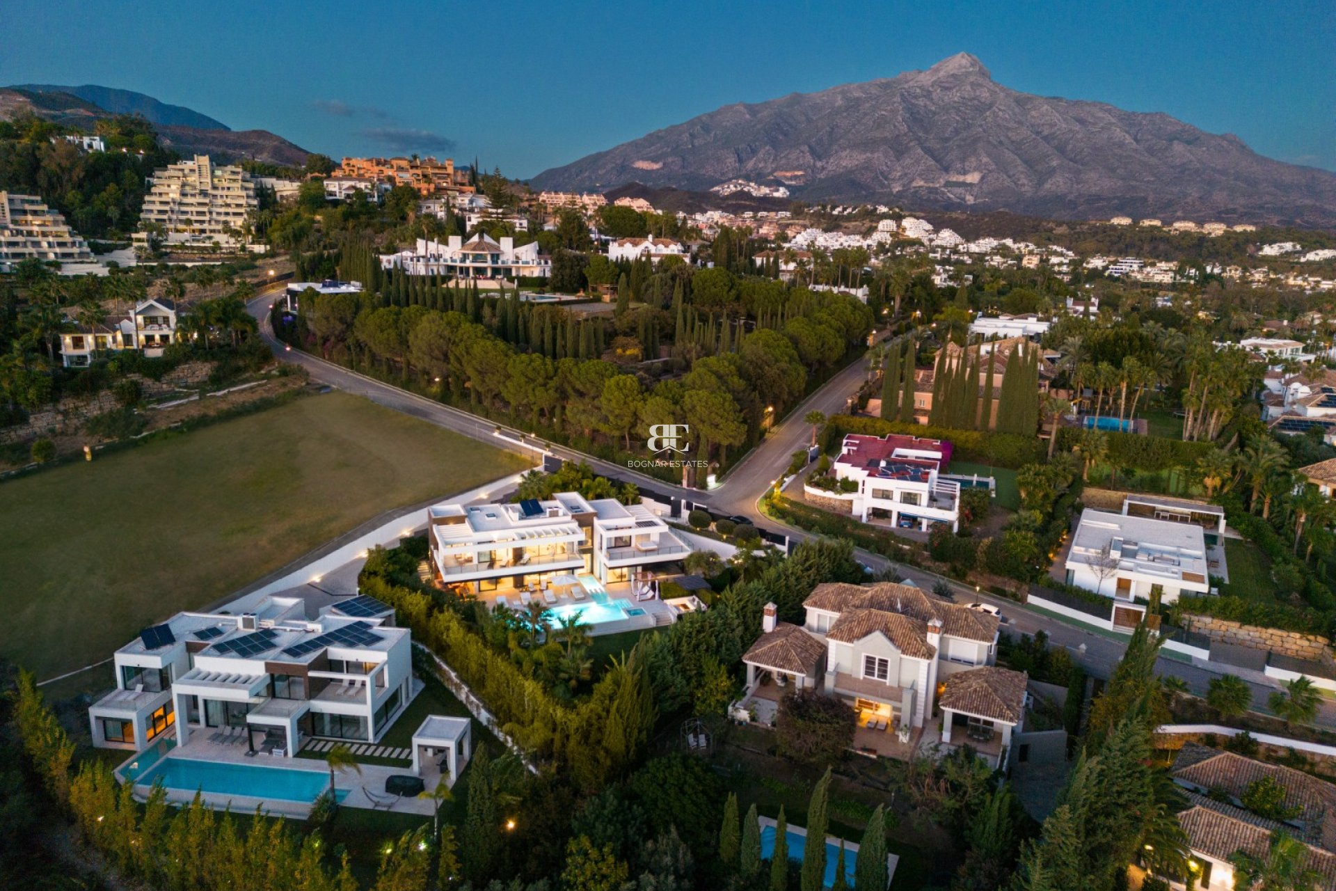 Herverkoop - Villa -
Marbella - Nueva Andalucía