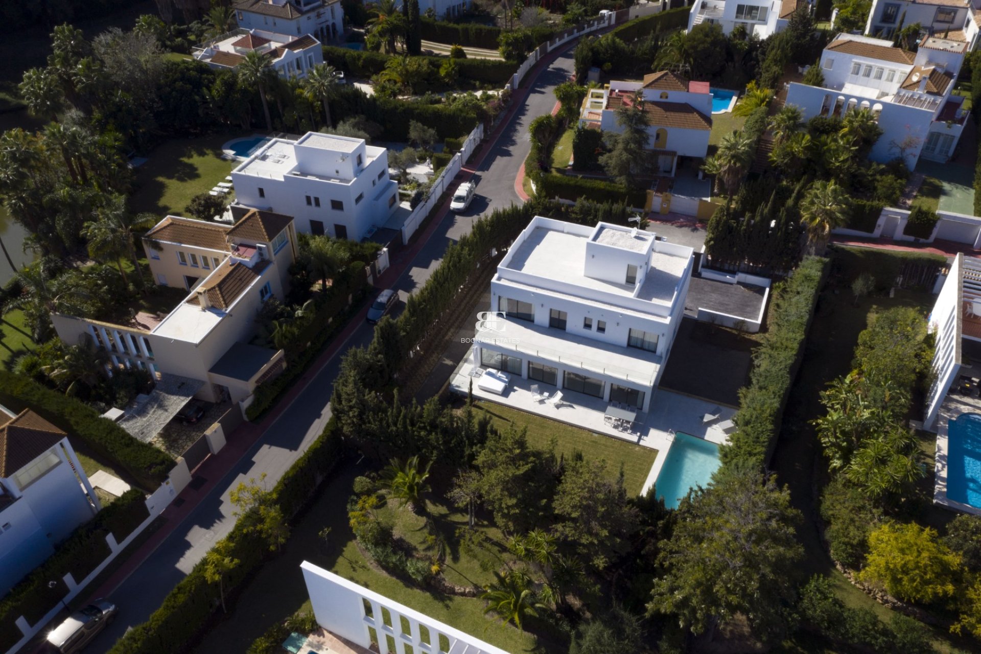 Herverkoop - Villa -
Marbella - Nueva Andalucía