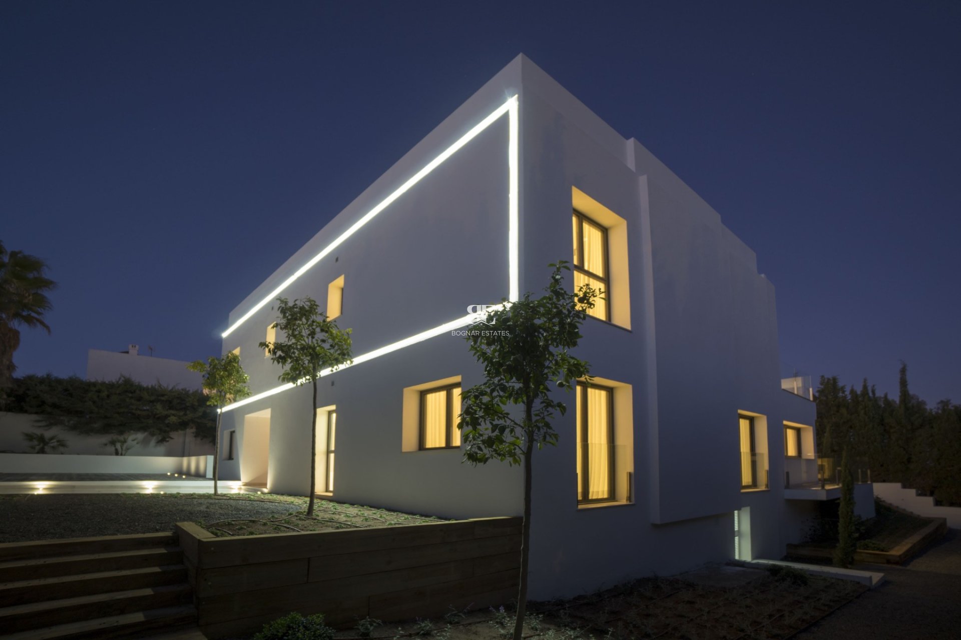 Herverkoop - Villa -
Marbella - Nueva Andalucía