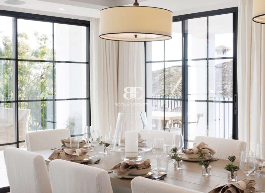 Herverkoop - Villa -
Marbella - Nueva Andalucía