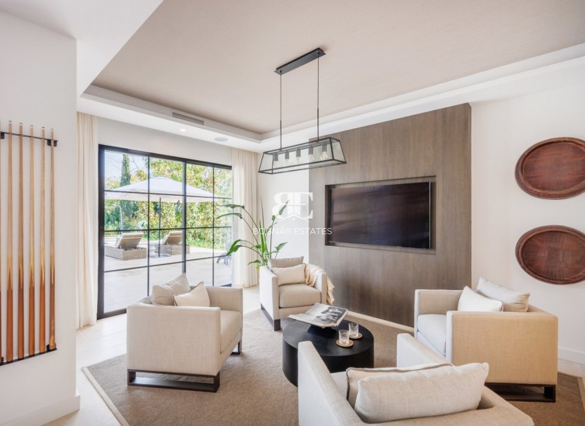 Herverkoop - Villa -
Marbella - Nueva Andalucía