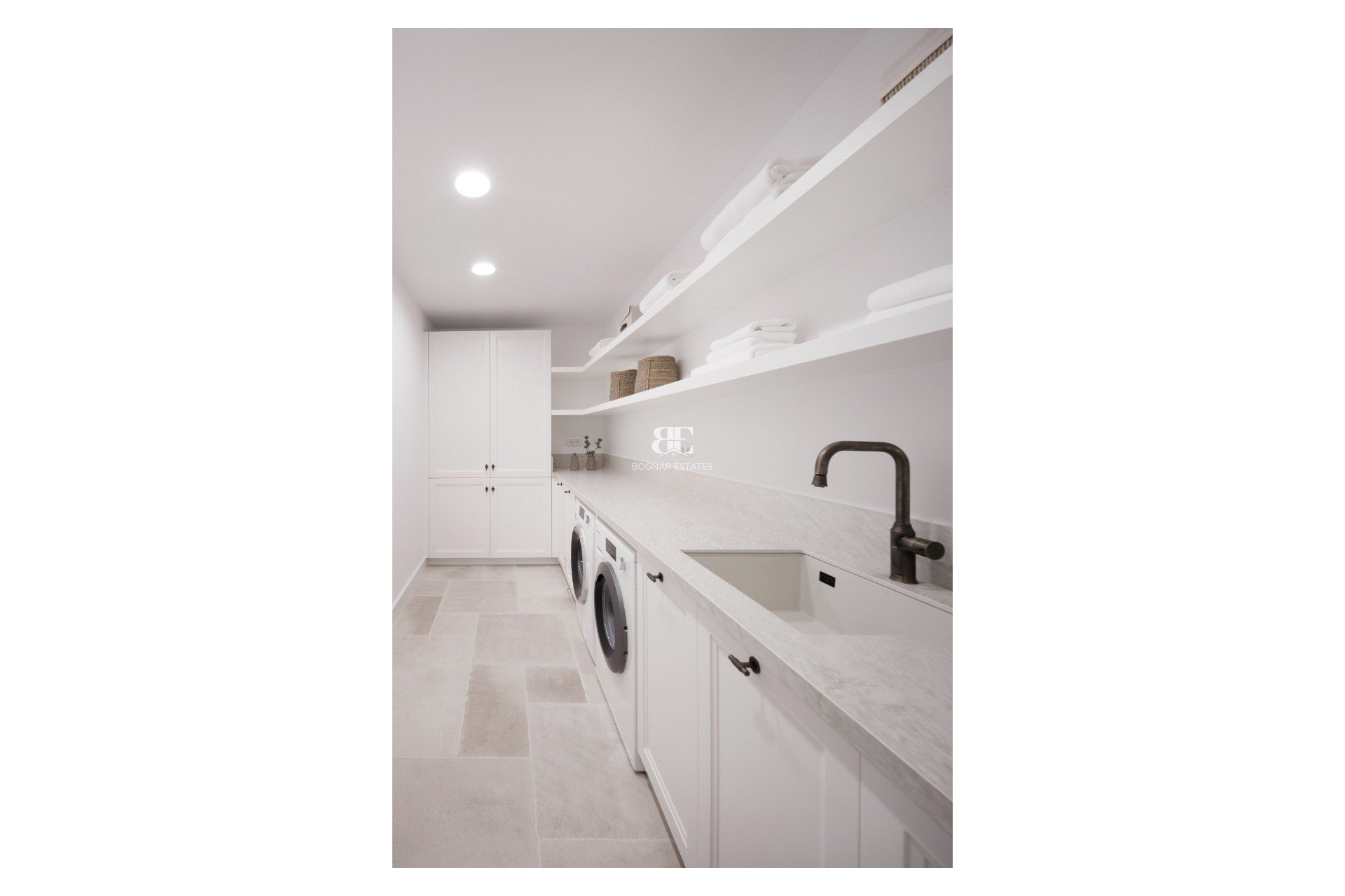 Herverkoop - Villa -
Marbella - Nueva Andalucía