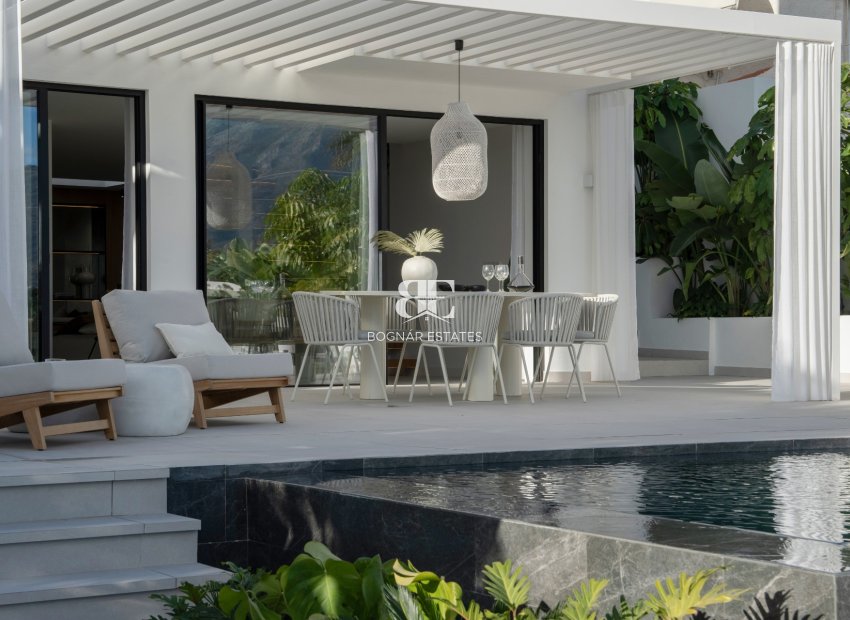 Herverkoop - Villa -
Marbella - Nueva Andalucía