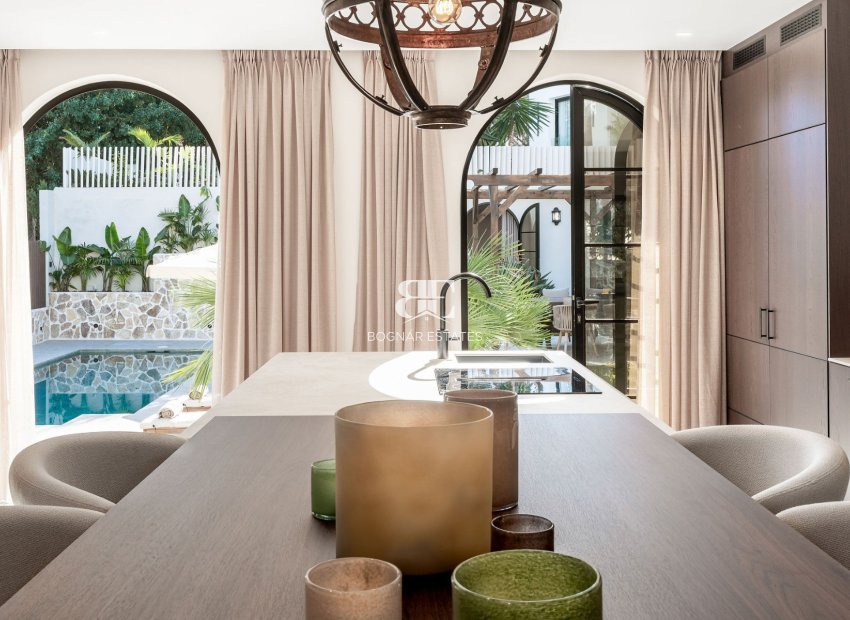 Herverkoop - Villa -
Marbella - Nueva Andalucía