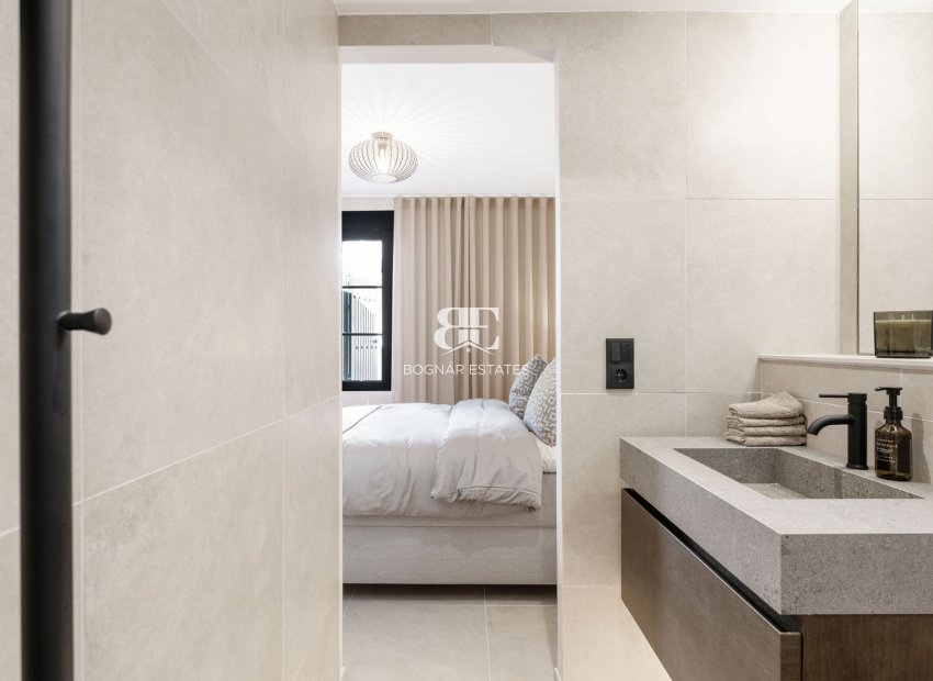Herverkoop - Villa -
Marbella - Nueva Andalucía