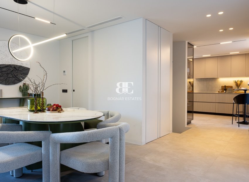 Herverkoop - Villa -
Marbella - Nueva Andalucía