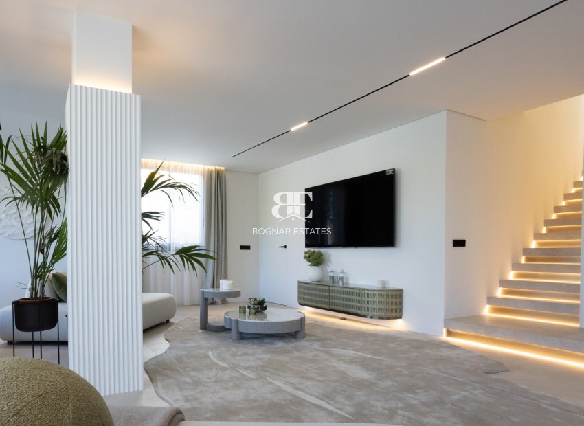 Herverkoop - Villa -
Marbella - Nueva Andalucía