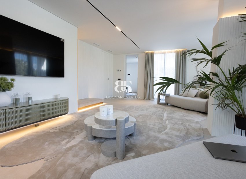Herverkoop - Villa -
Marbella - Nueva Andalucía