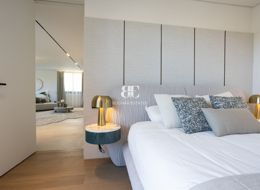 Herverkoop - Villa -
Marbella - Nueva Andalucía