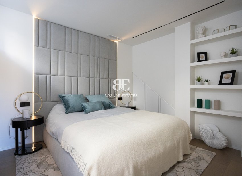 Herverkoop - Villa -
Marbella - Nueva Andalucía