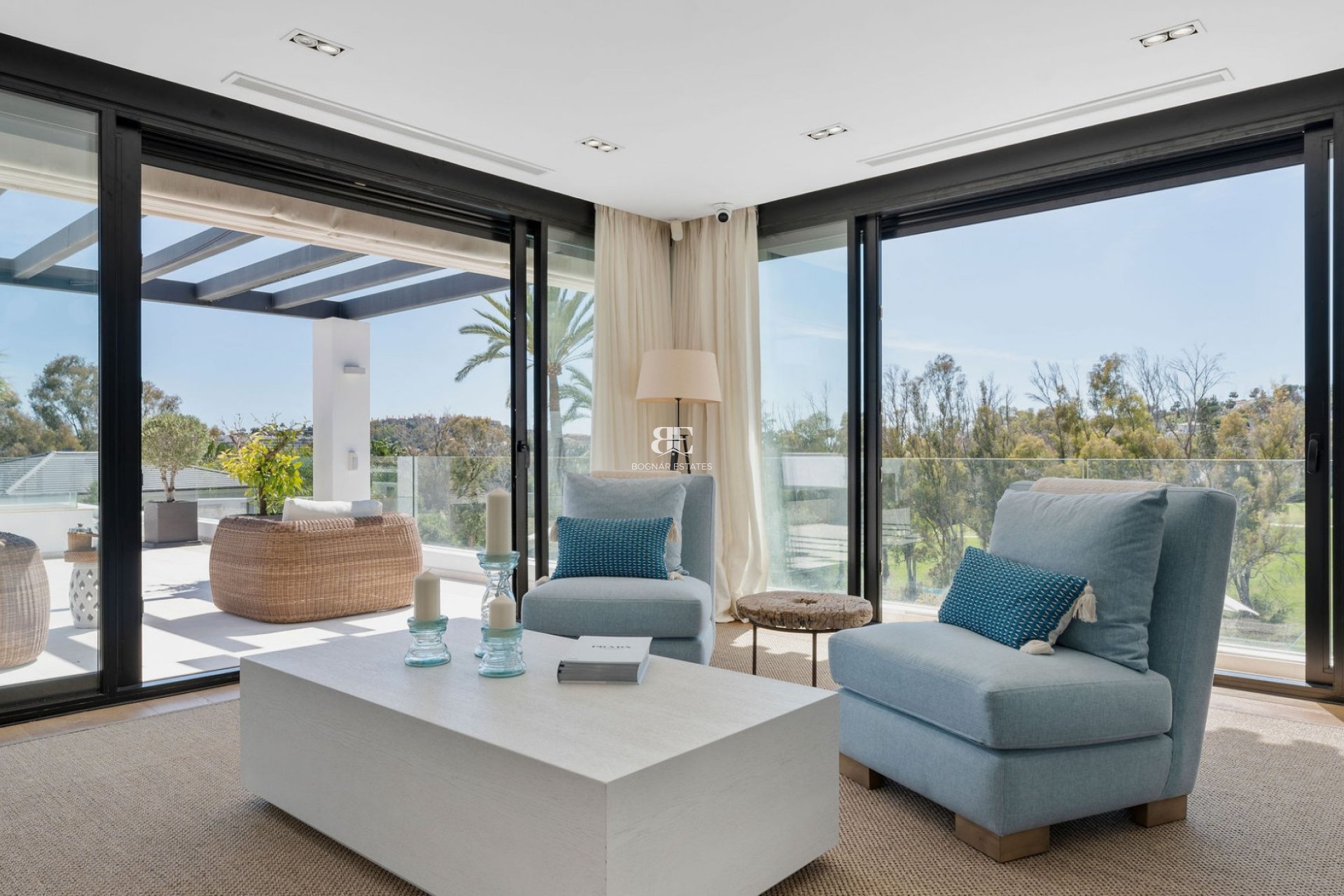 Herverkoop - Villa -
Marbella - Nueva Andalucía