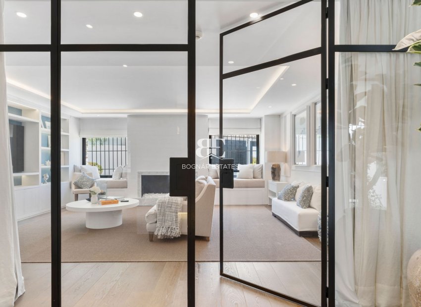 Herverkoop - Villa -
Marbella - Nueva Andalucía