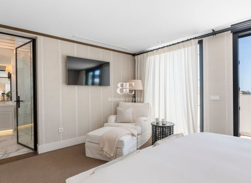 Herverkoop - Villa -
Marbella - Nueva Andalucía