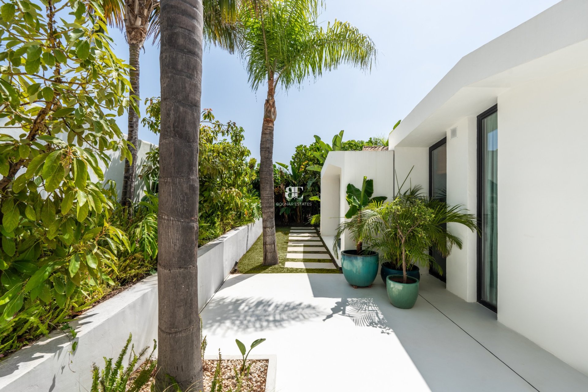 Herverkoop - Villa -
Marbella - Nueva Andalucía