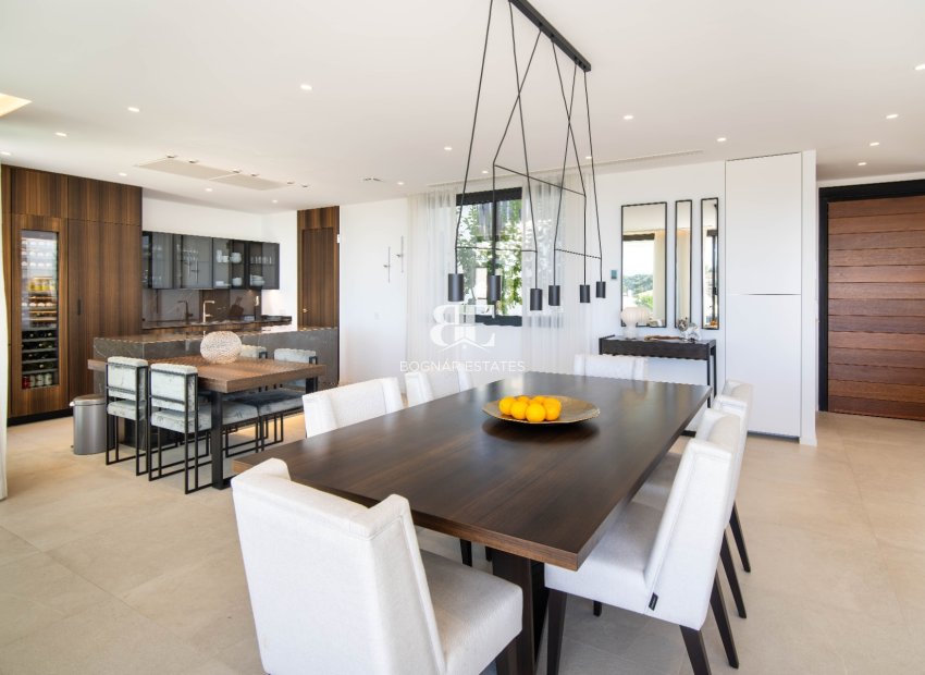Herverkoop - Villa -
Marbella - Nueva Andalucía
