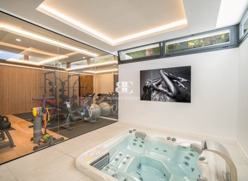 Herverkoop - Villa -
Marbella - Nueva Andalucía