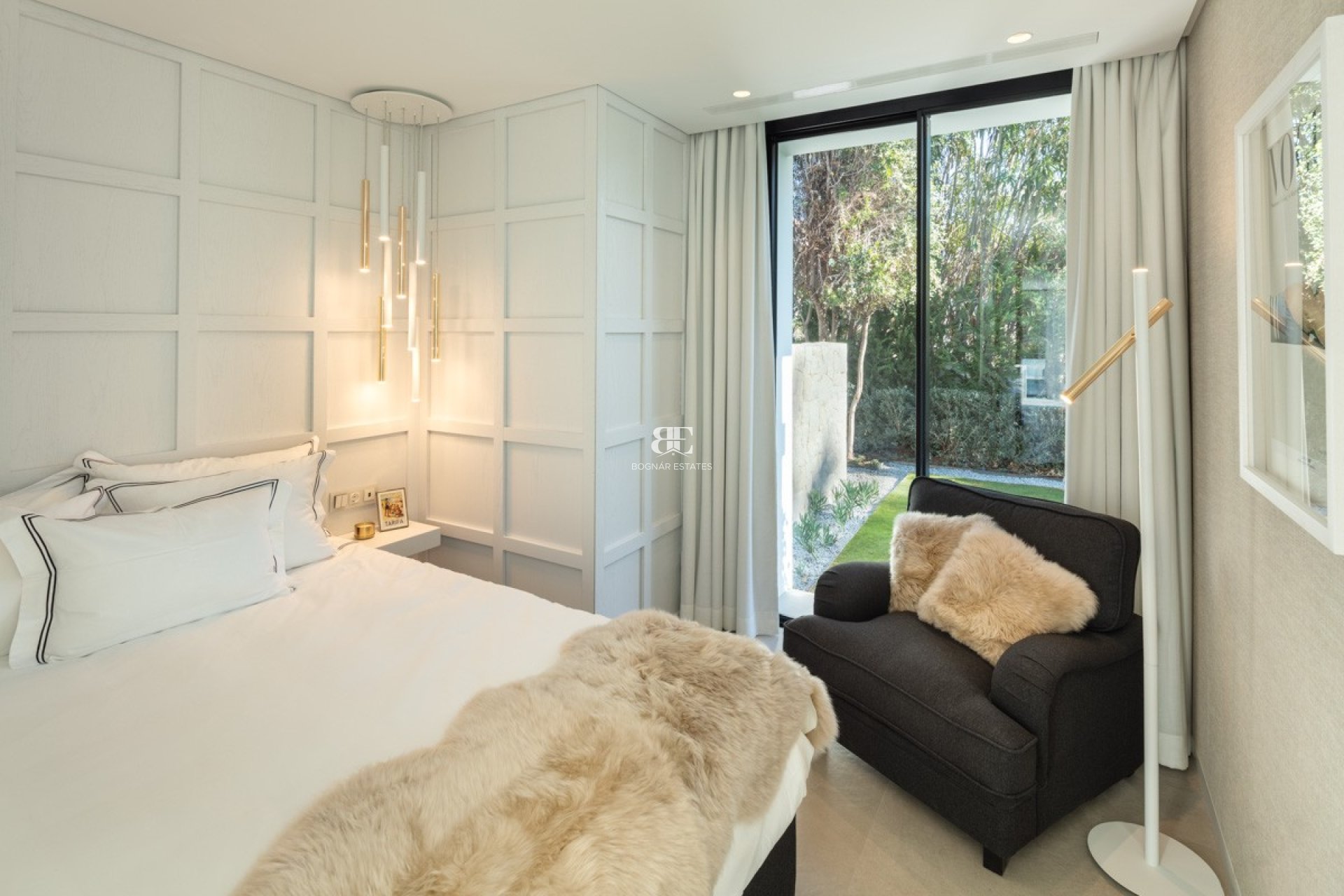 Herverkoop - Villa -
Marbella - Nueva Andalucía